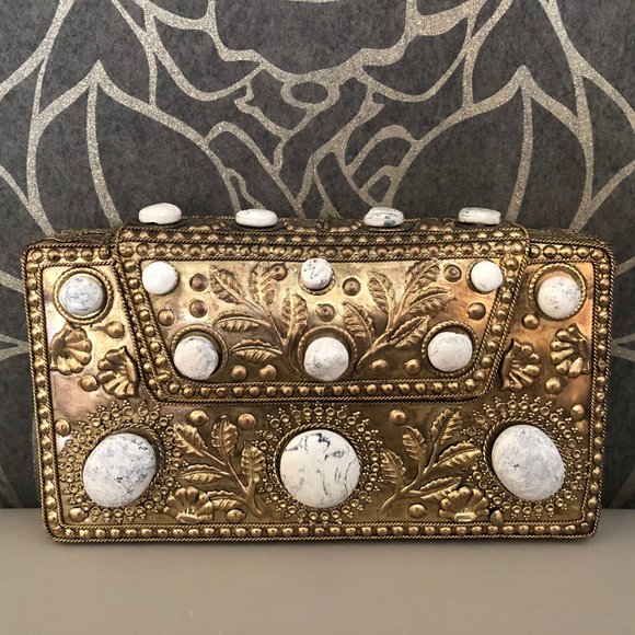 St. Xavier Purse - BRAND NEW - Picture 1 of 4